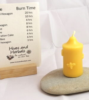 Handmade Beeswax Candle - Votive Bee(160-009)