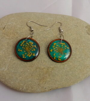 Handmade Pressed Flower Earrings With Wooden Frame - Green Background
