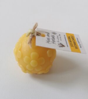 Handmade Beeswax Candle - Flower Bomb 160-093