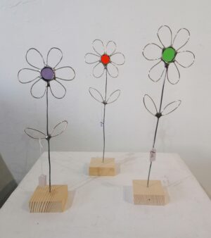 Wire And Glass Flower on Wooden Blocks (Various Colours)